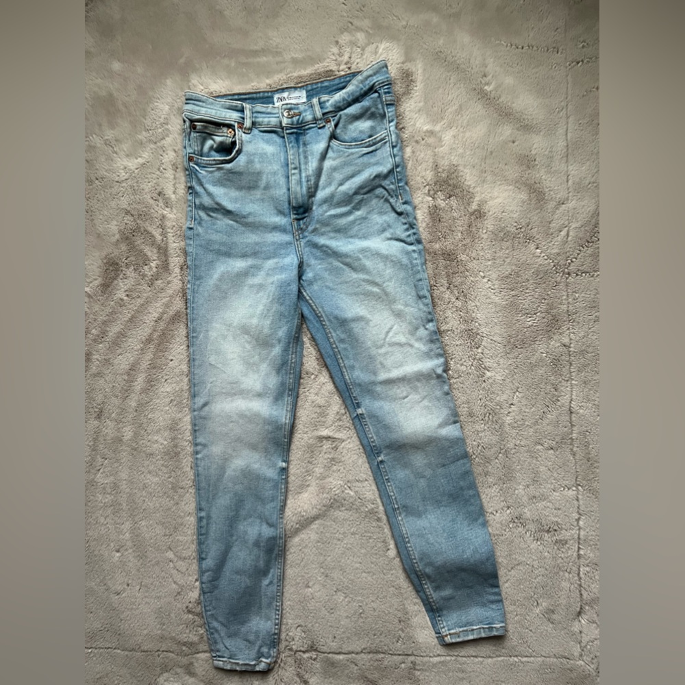 Zara Jeans - Picture 3 of 3